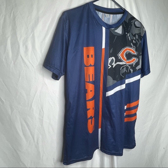 NWOT Chicago Bears Lightweight All Over Front and Back Print Graphic Top Shirt L - Picture 3 of 6
